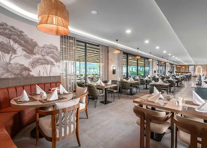 Vox Maris - Ultra Hotel Side